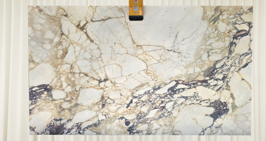 Calacatta Oro Monet  